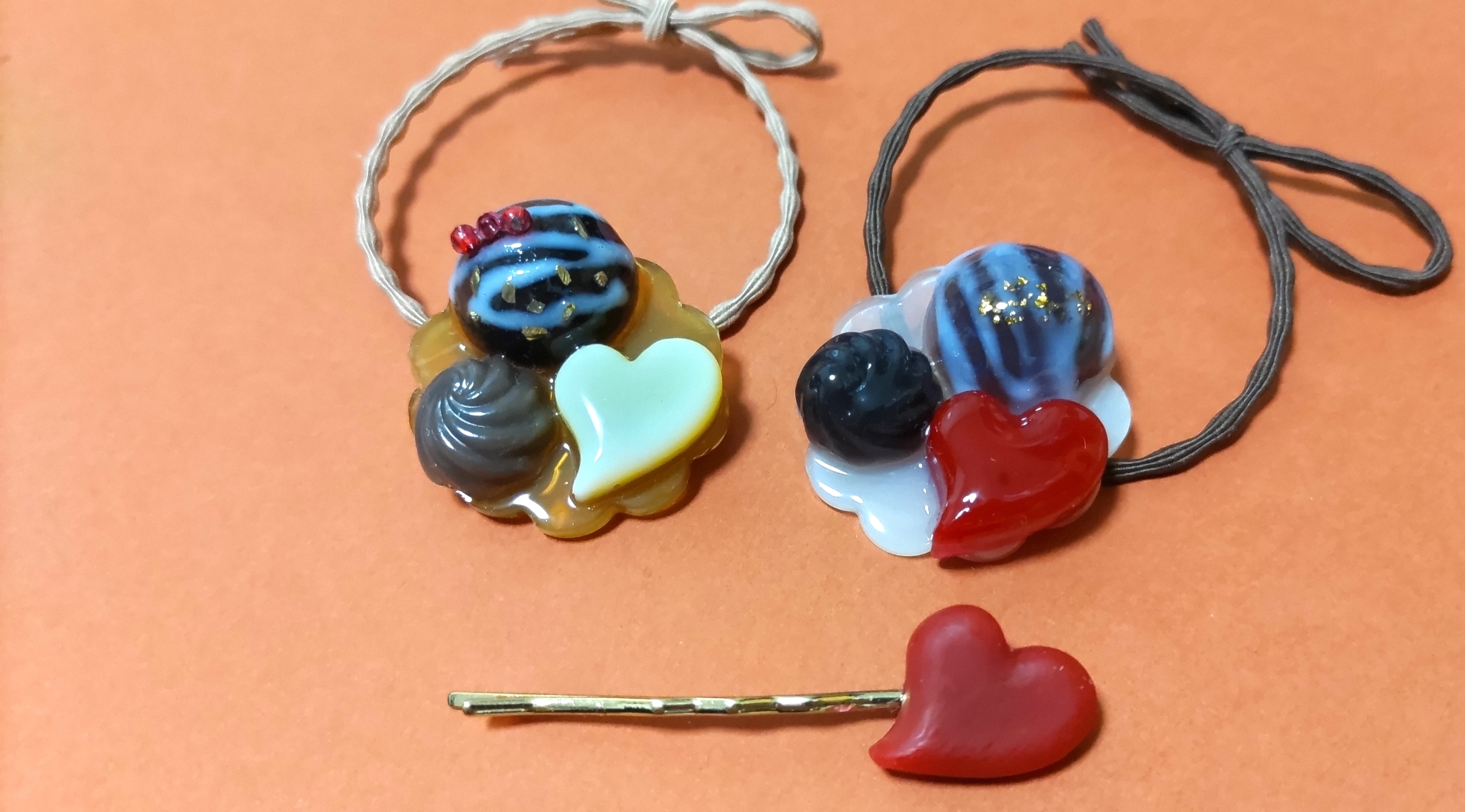 まるでチョコレートプレート！チョコっぽいヘアゴムの作り方/チョコ風