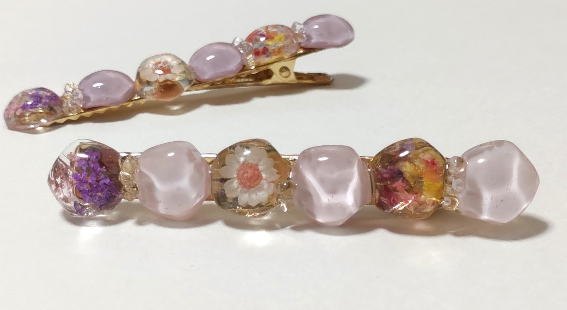 レジン)花とカラーパーツのヘアクリップ[作り方]春っぽ♡ドライ