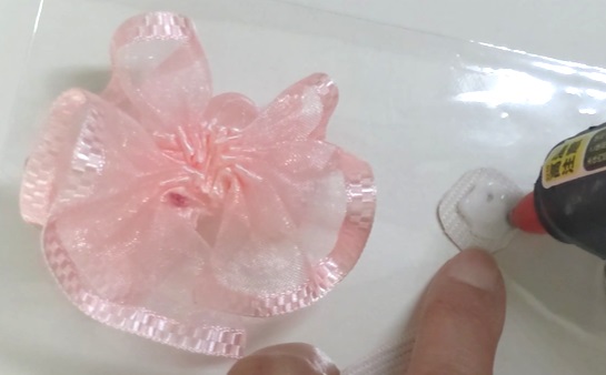 リボンポンポンのヘアゴム作り方12