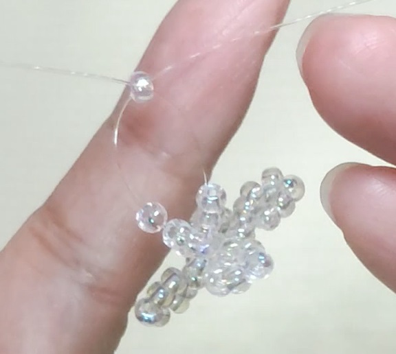 partsclubフラワーパーツとビーズのヘアクリップ作り方14