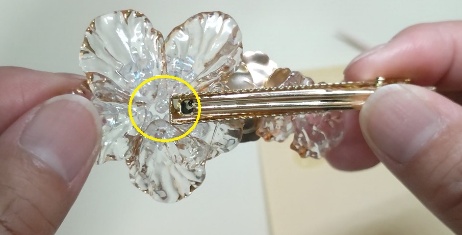partsclubフラワーパーツとビーズのヘアクリップ作り方36