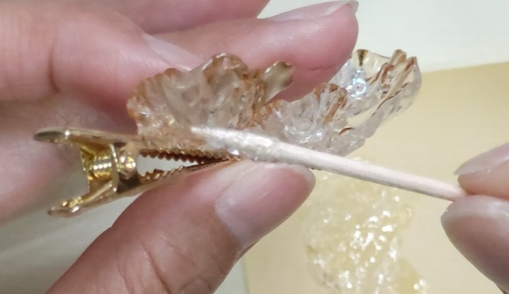 partsclubフラワーパーツとビーズのヘアクリップ作り方40