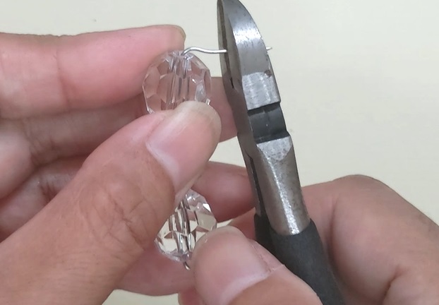 9ピンで作るビーズヘアゴム作り方13