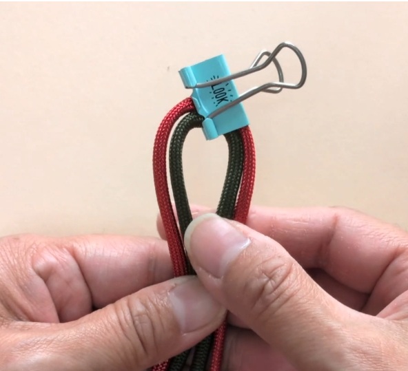 パラコードでヘアゴムの作り方4