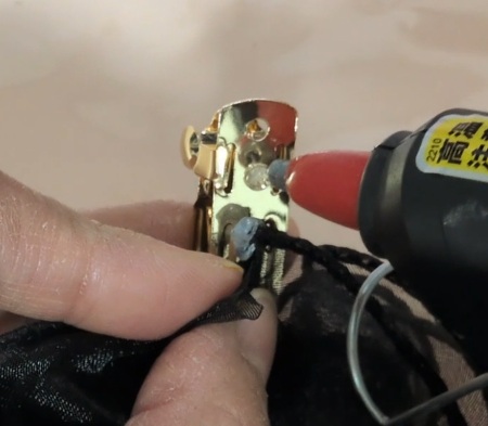 フリルリボンとパールのヘアバレッタの作り方11