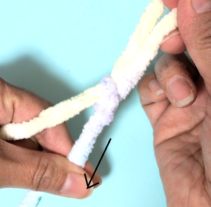 小学生も作れるゆびあみシュシュの作り方4
