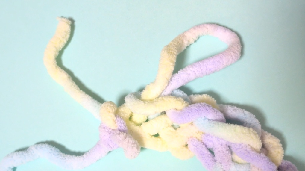 小学生も作れるゆびあみシュシュの作り方15