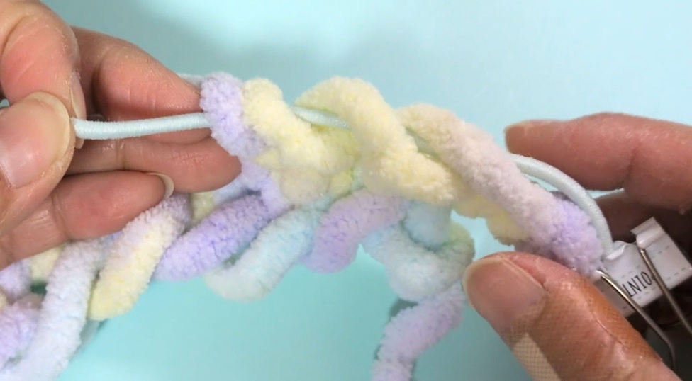 小学生も作れるゆびあみシュシュの作り方20