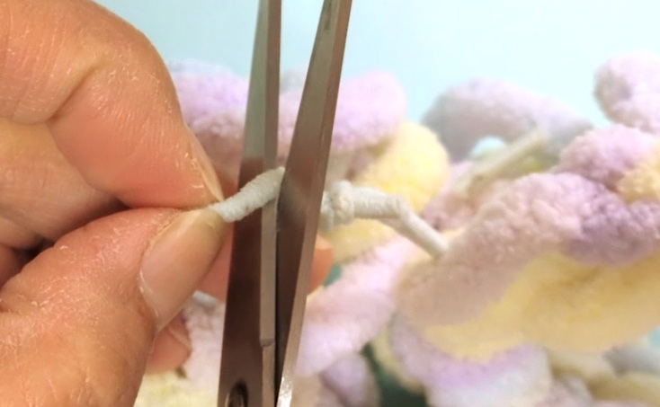 小学生も作れるゆびあみシュシュの作り方24