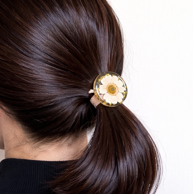 レジンヘアゴム・花と金箔のヘアゴム作り方18