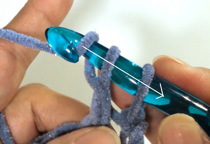 ヘアゴム交換ができる毛糸シュシュの作り方8