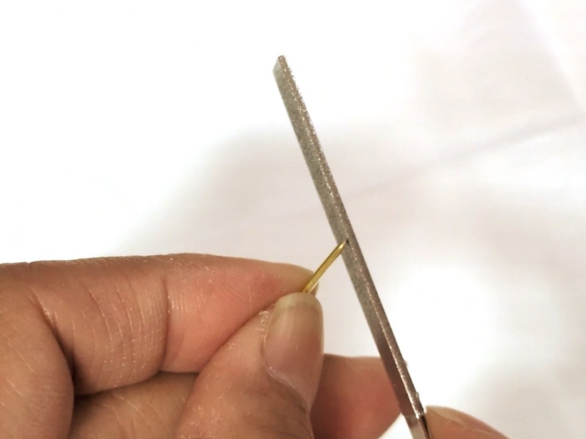 フラットワイヤーリボンのポニーフックの作り方1