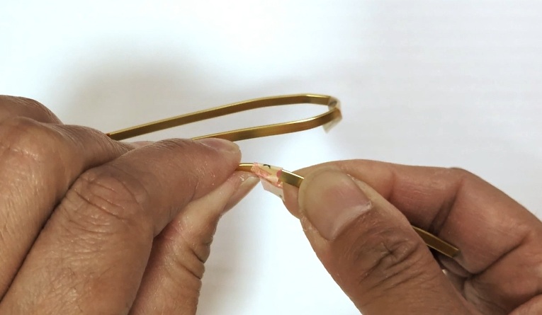 フラットワイヤーリボンのポニーフックの作り方5