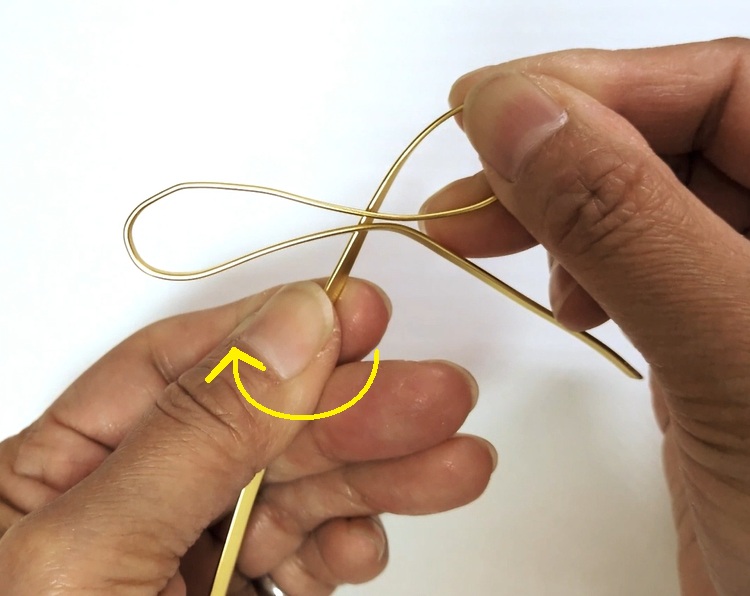 フラットワイヤーリボンのポニーフックの作り方7