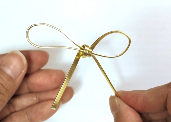 フラットワイヤーリボンのポニーフックの作り方9