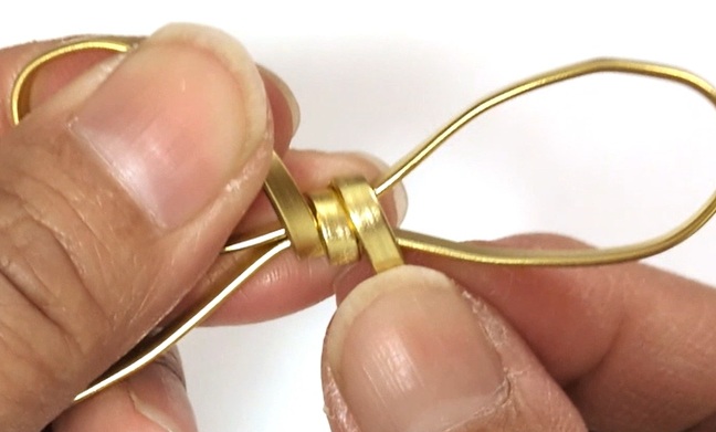 フラットワイヤーリボンのポニーフックの作り方12
