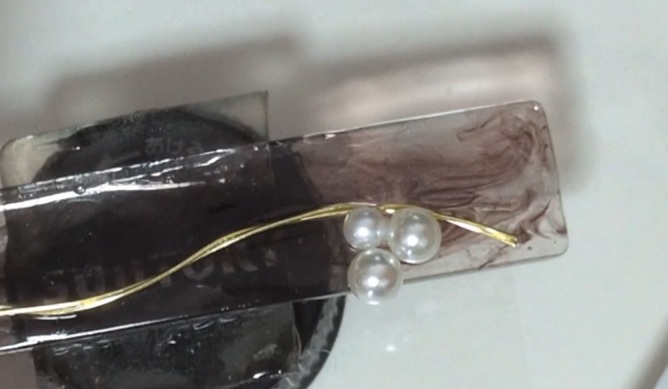 レジンマーブル模様の大人ヘアバレッタの作り方21